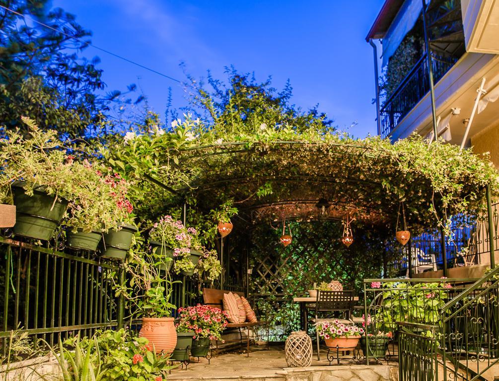 Filothei Apartments Mikrá Mandínia 外观 照片