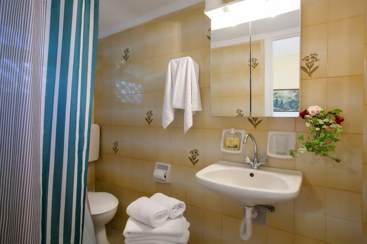 Filothei Apartments Mikrá Mandínia 外观 照片