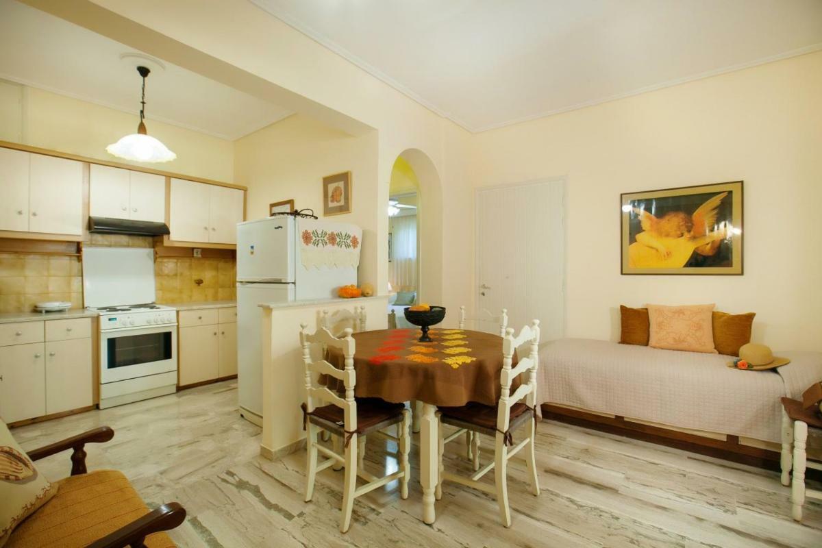 Filothei Apartments Mikrá Mandínia 外观 照片